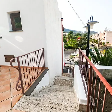 Casa de hóspedes A F R O D I T E Lípara