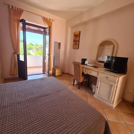 A F R O D I T E 4* Lipari (Isola Lipari)