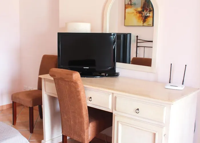 Guest house A F R O D I T E