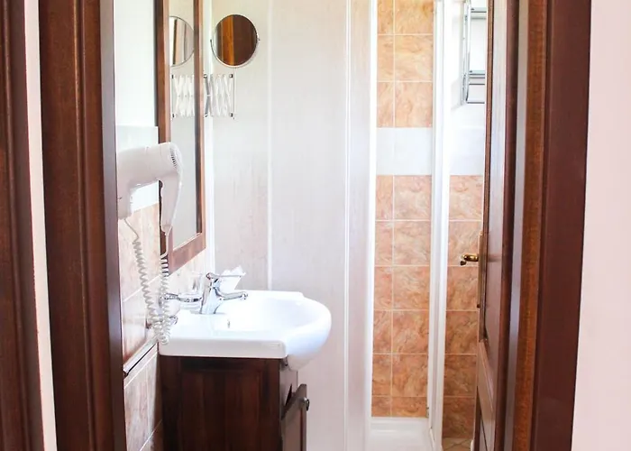 A F R O D I T E ליפארי